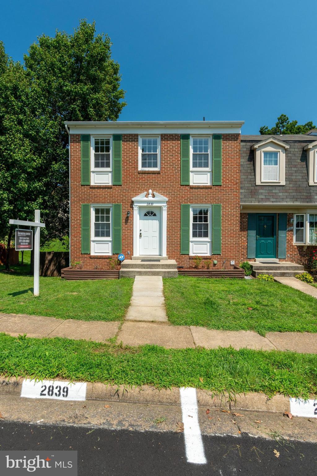 LAKE RIDGE - Residential