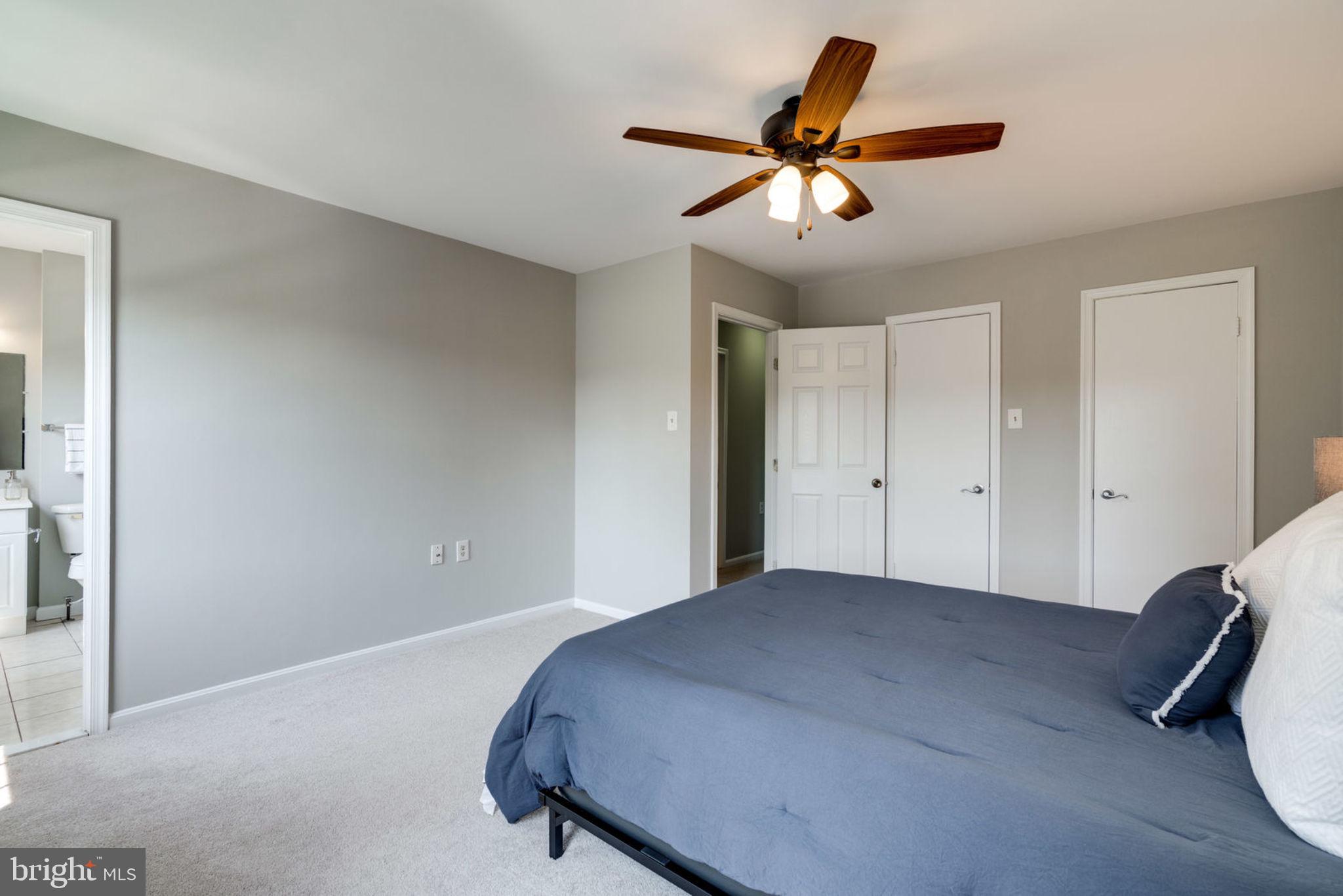 LAKE RIDGE - Residential