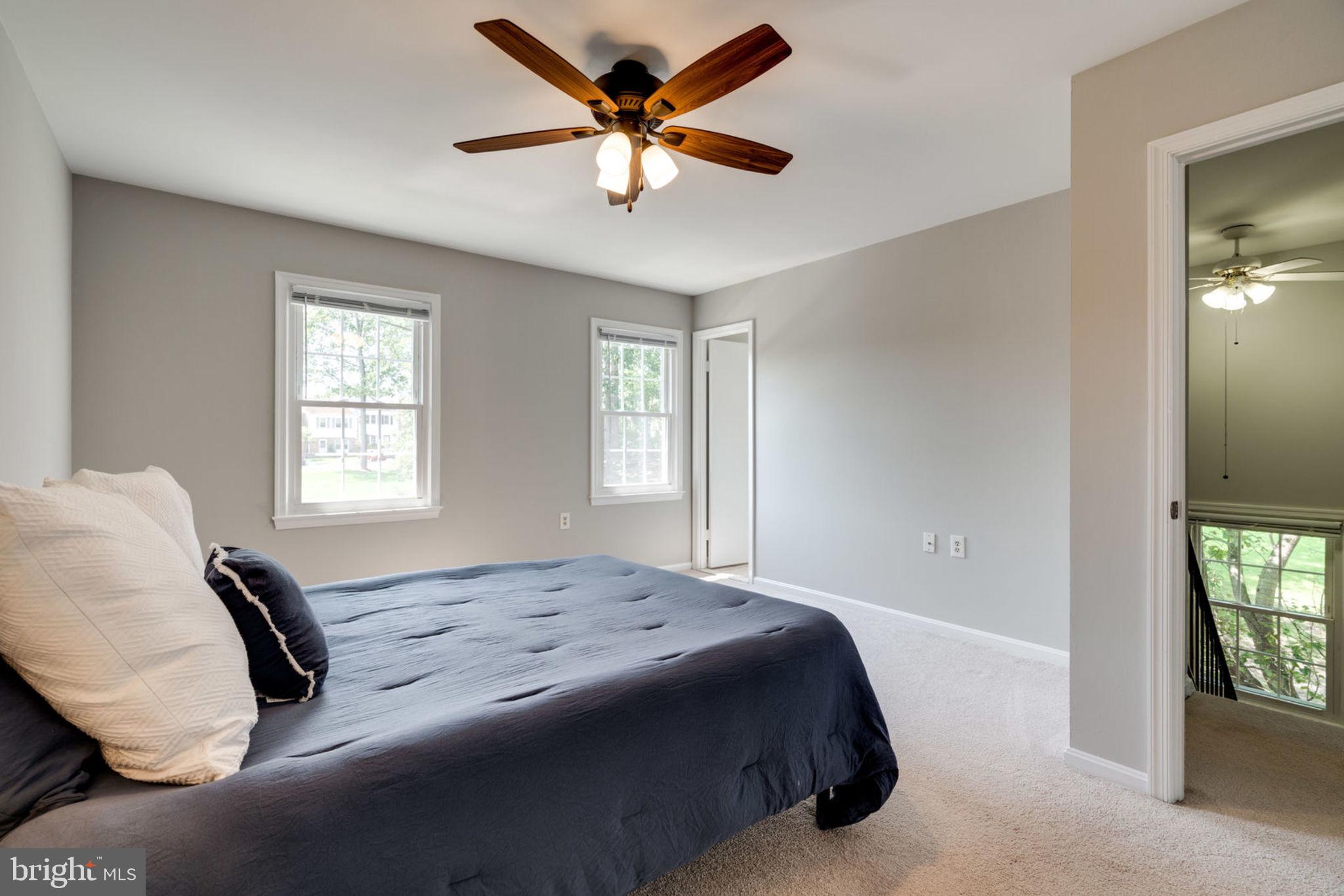 LAKE RIDGE - Residential