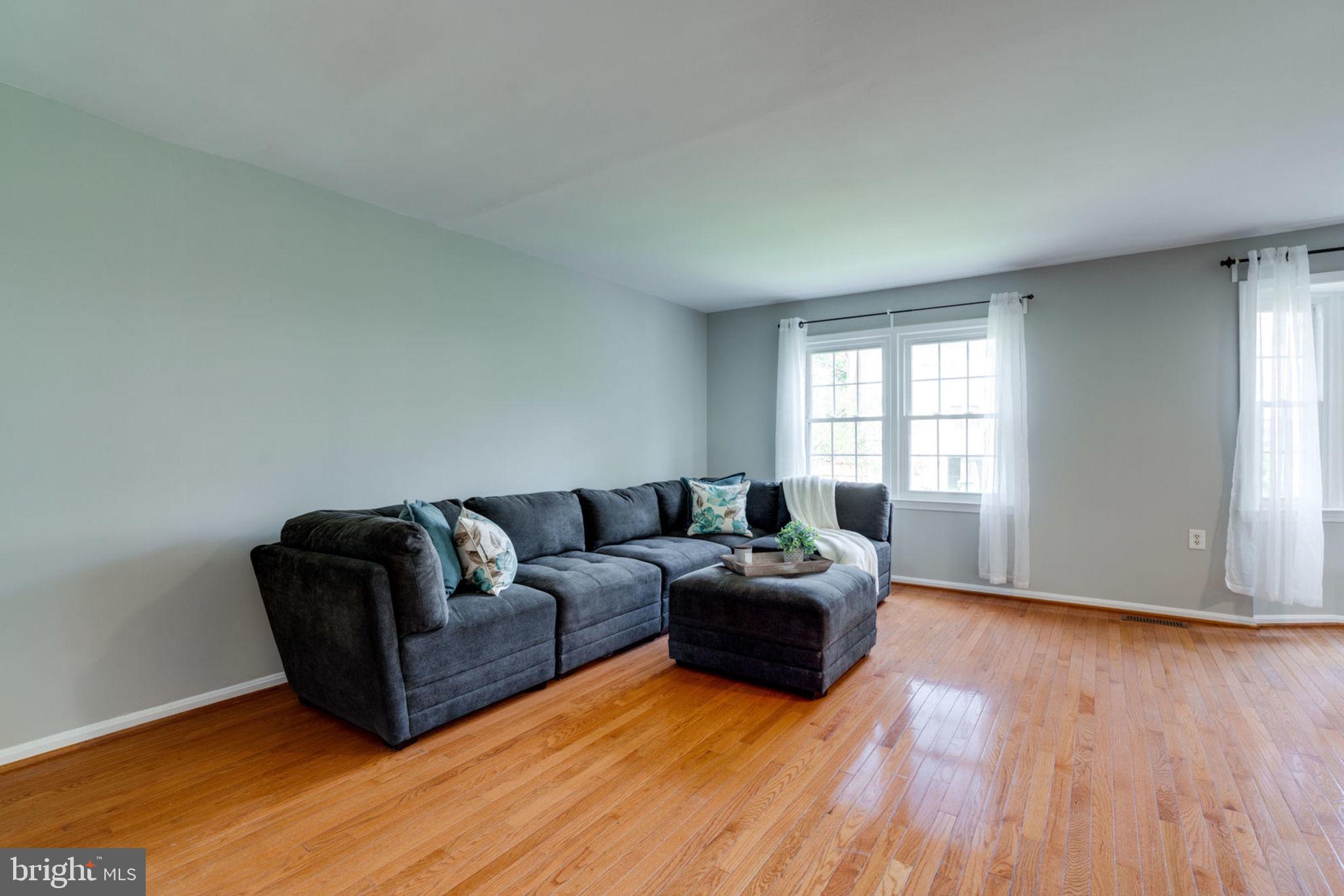 LAKE RIDGE - Residential