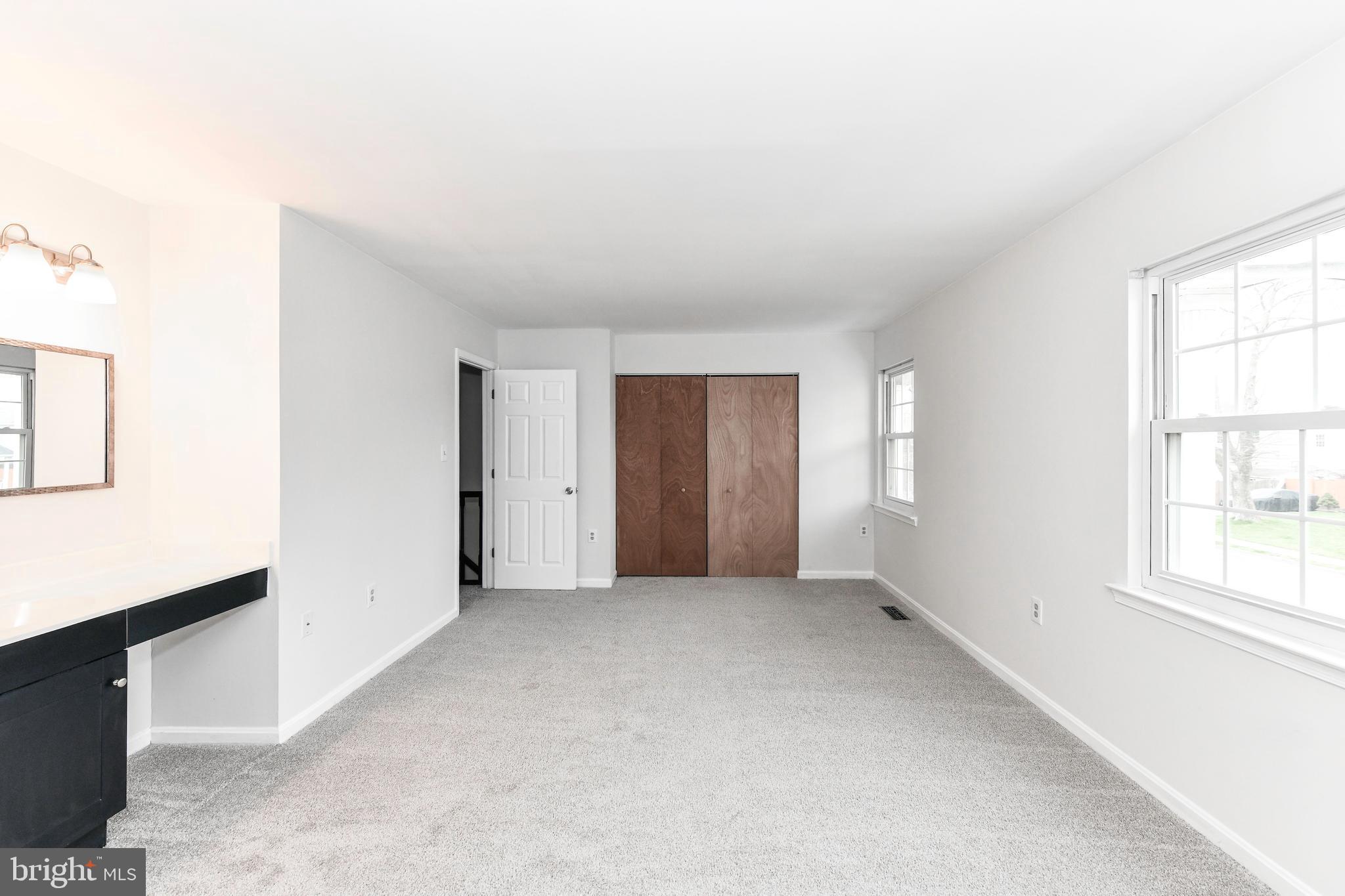 CEDAR WALK - Residential