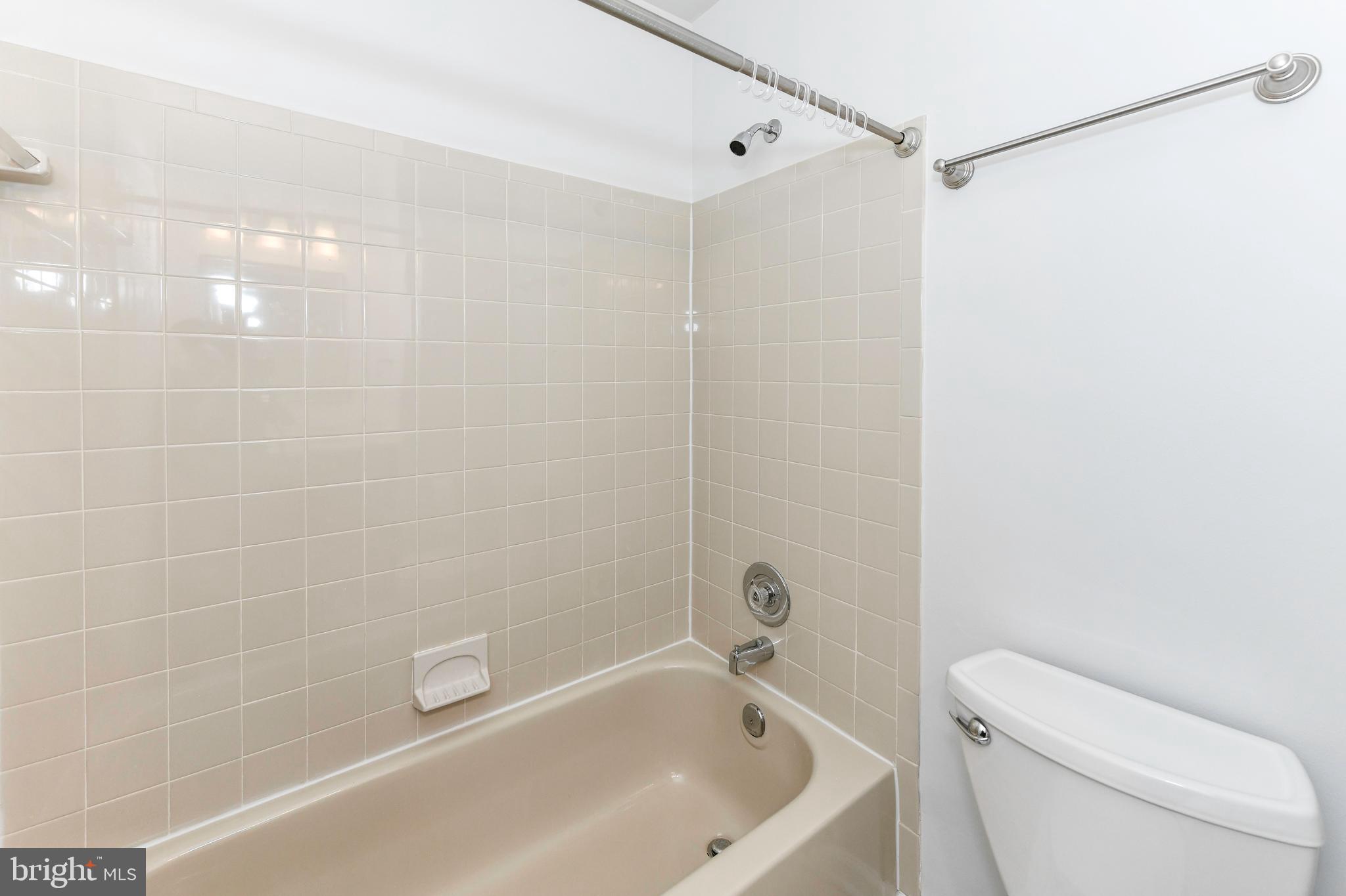 CEDAR WALK - Residential