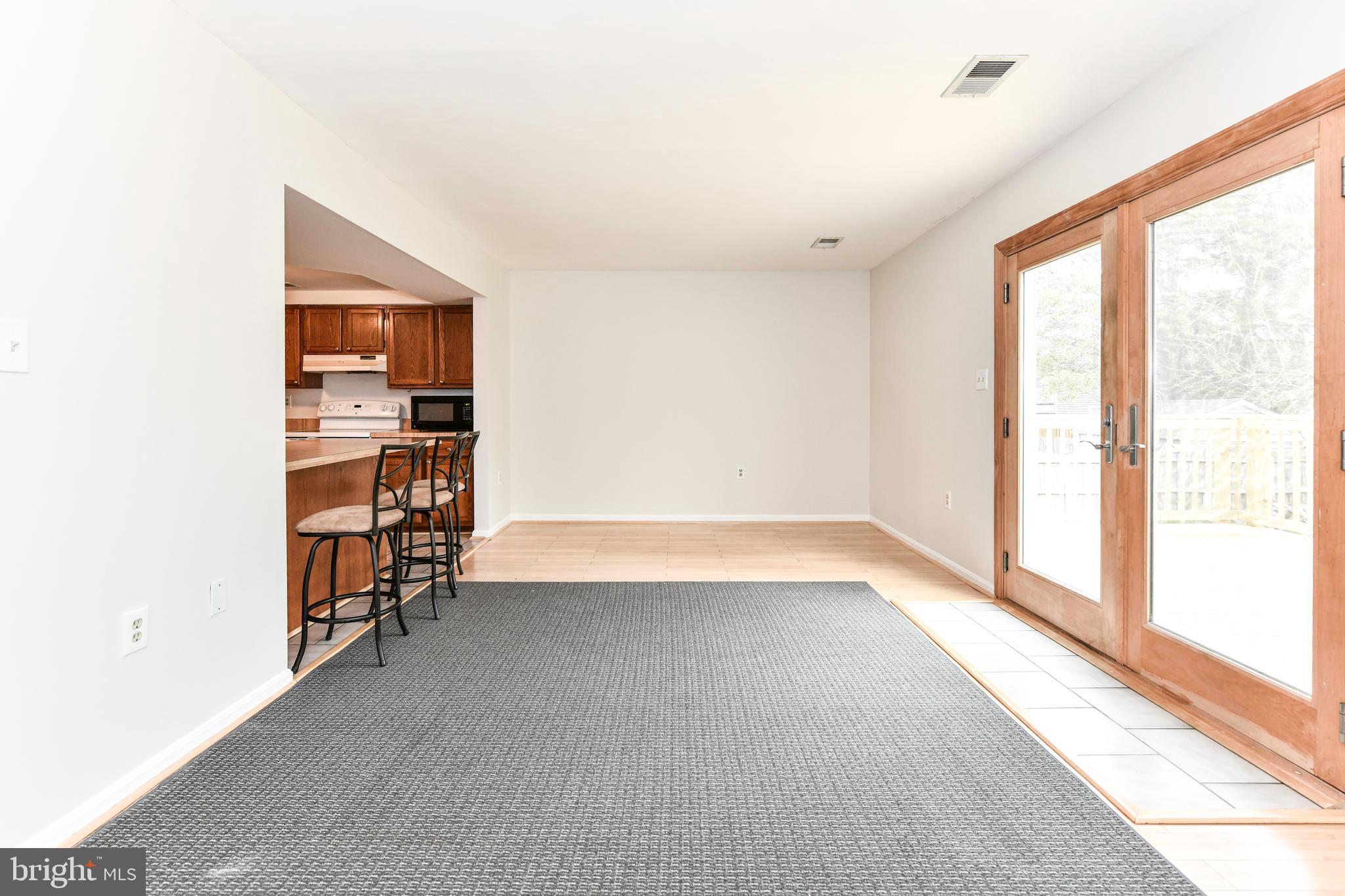 CEDAR WALK - Residential