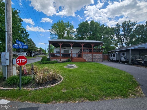 Vacant Land For Sale - BLOCK 39 LOT 7 Yogi Bear Blvd Dr<br/> FALLING WATERS, WV 25419