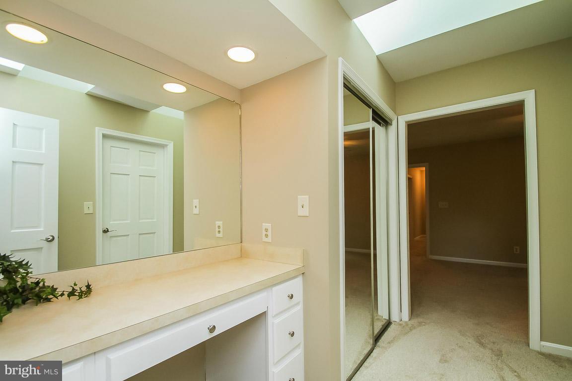 VISTA WOODS - Residential