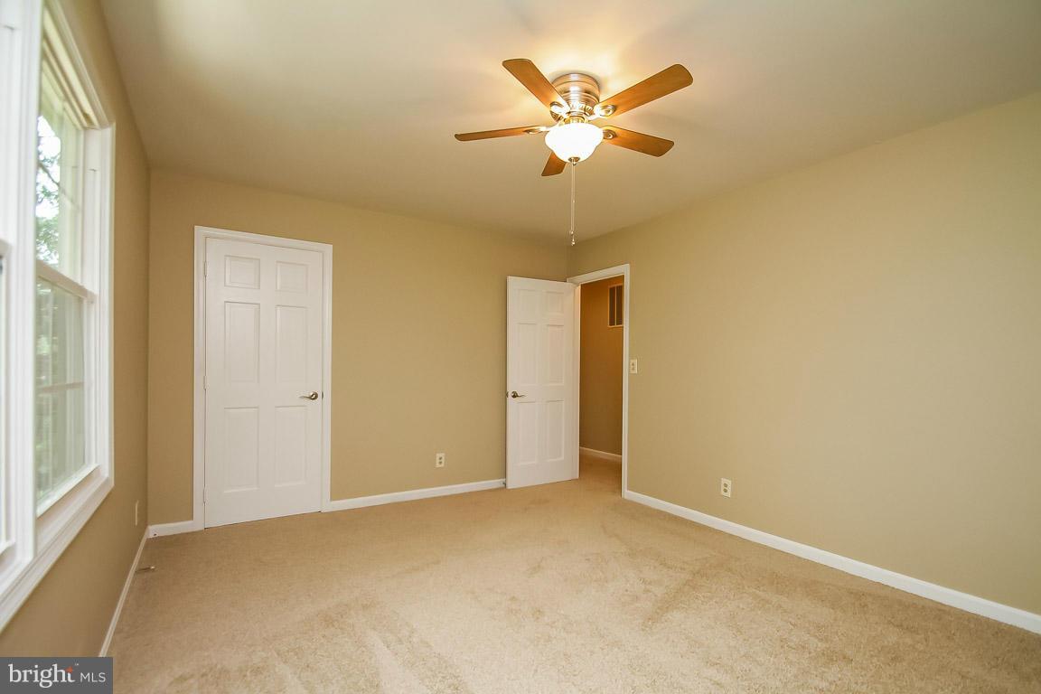 VISTA WOODS - Residential