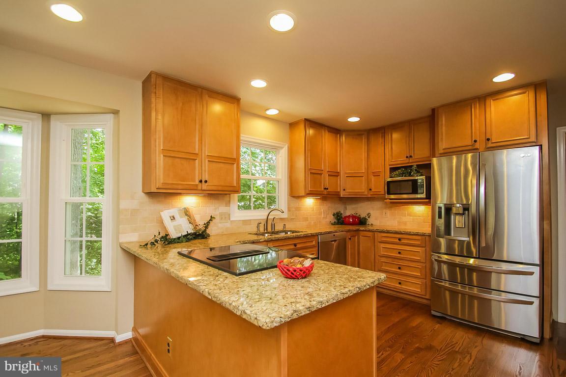 VISTA WOODS - Residential