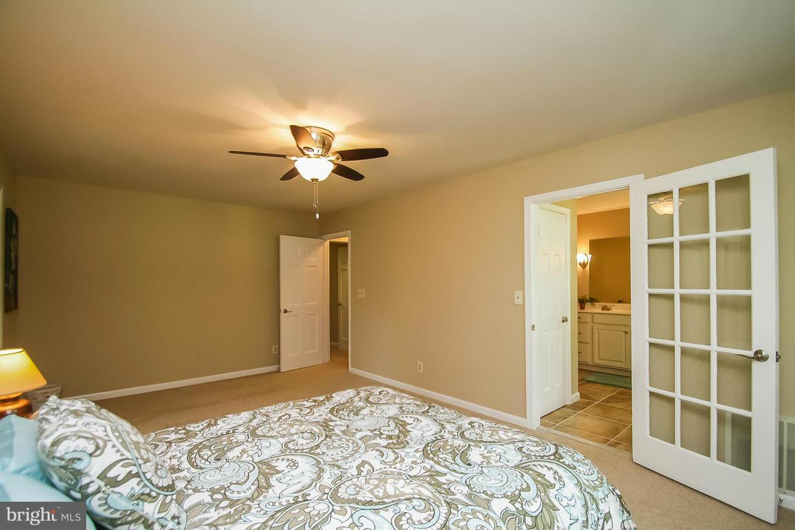 VISTA WOODS - Residential