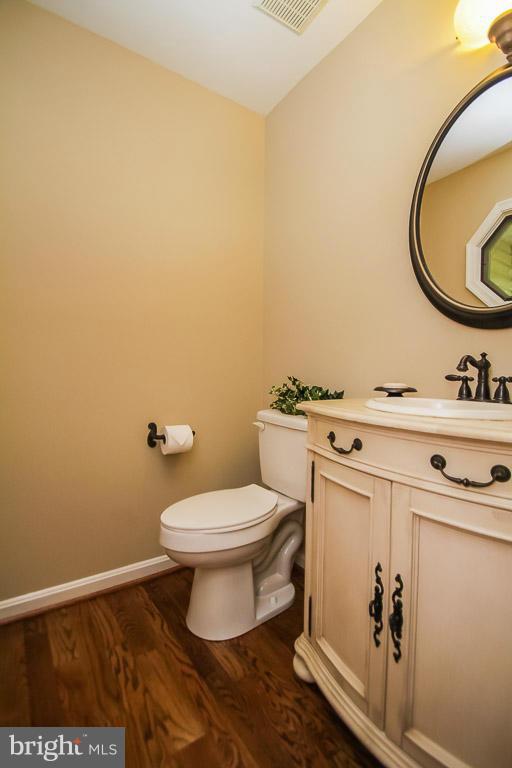 VISTA WOODS - Residential