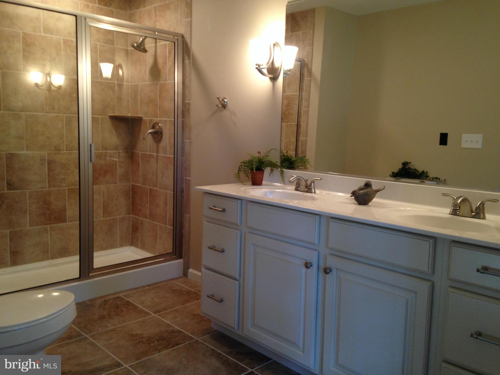 VISTA WOODS - Residential