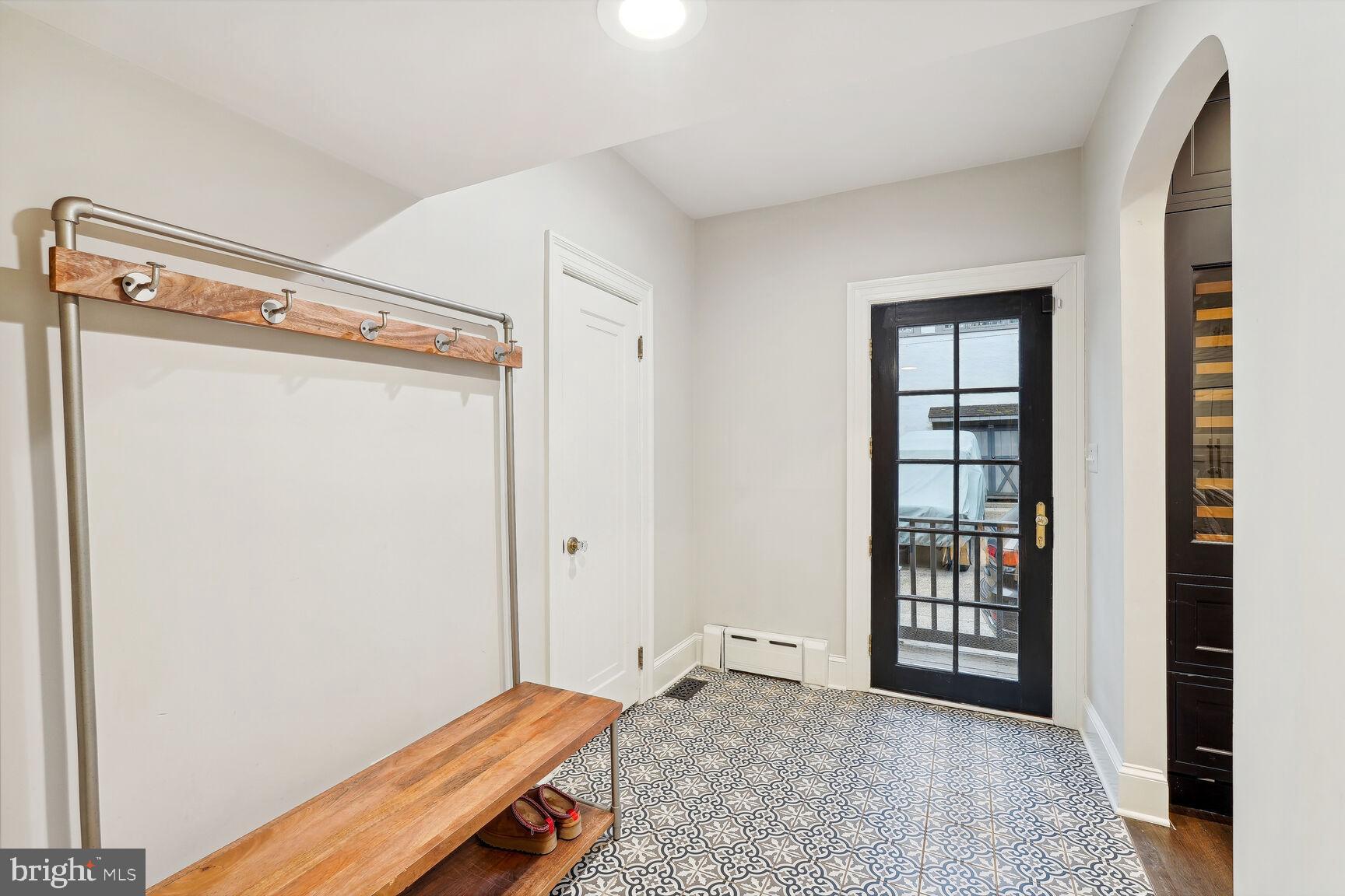 CHEVY CHASE VILLAGE - Residential