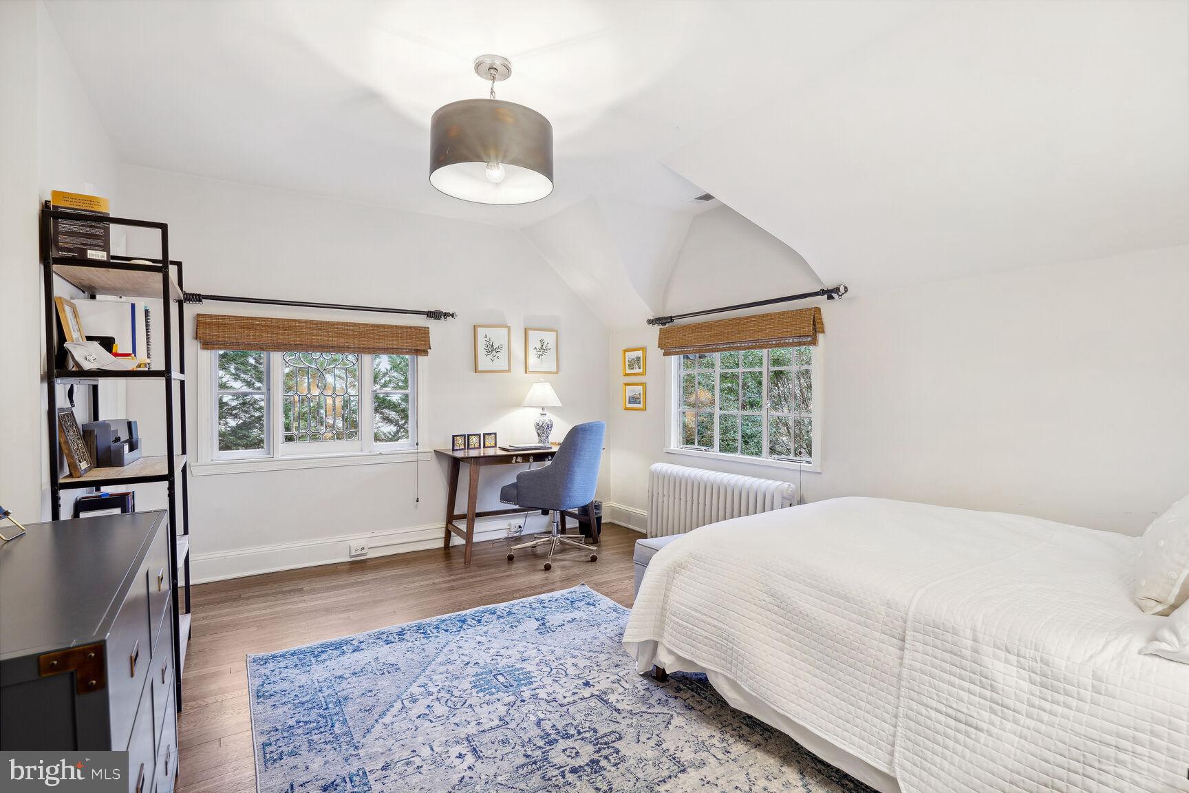 CHEVY CHASE VILLAGE - Residential