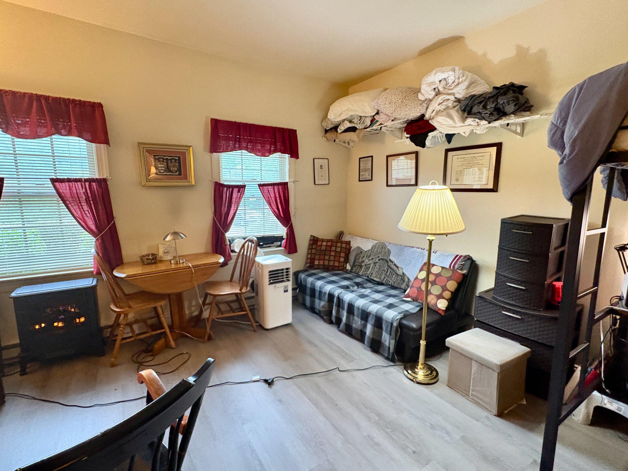 THE INNS AT WHITETAIL - Residential