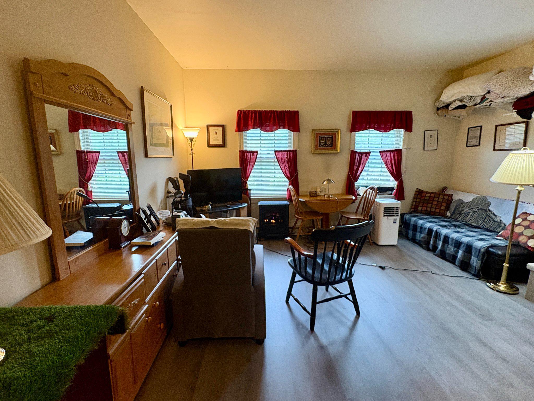 THE INNS AT WHITETAIL - Residential