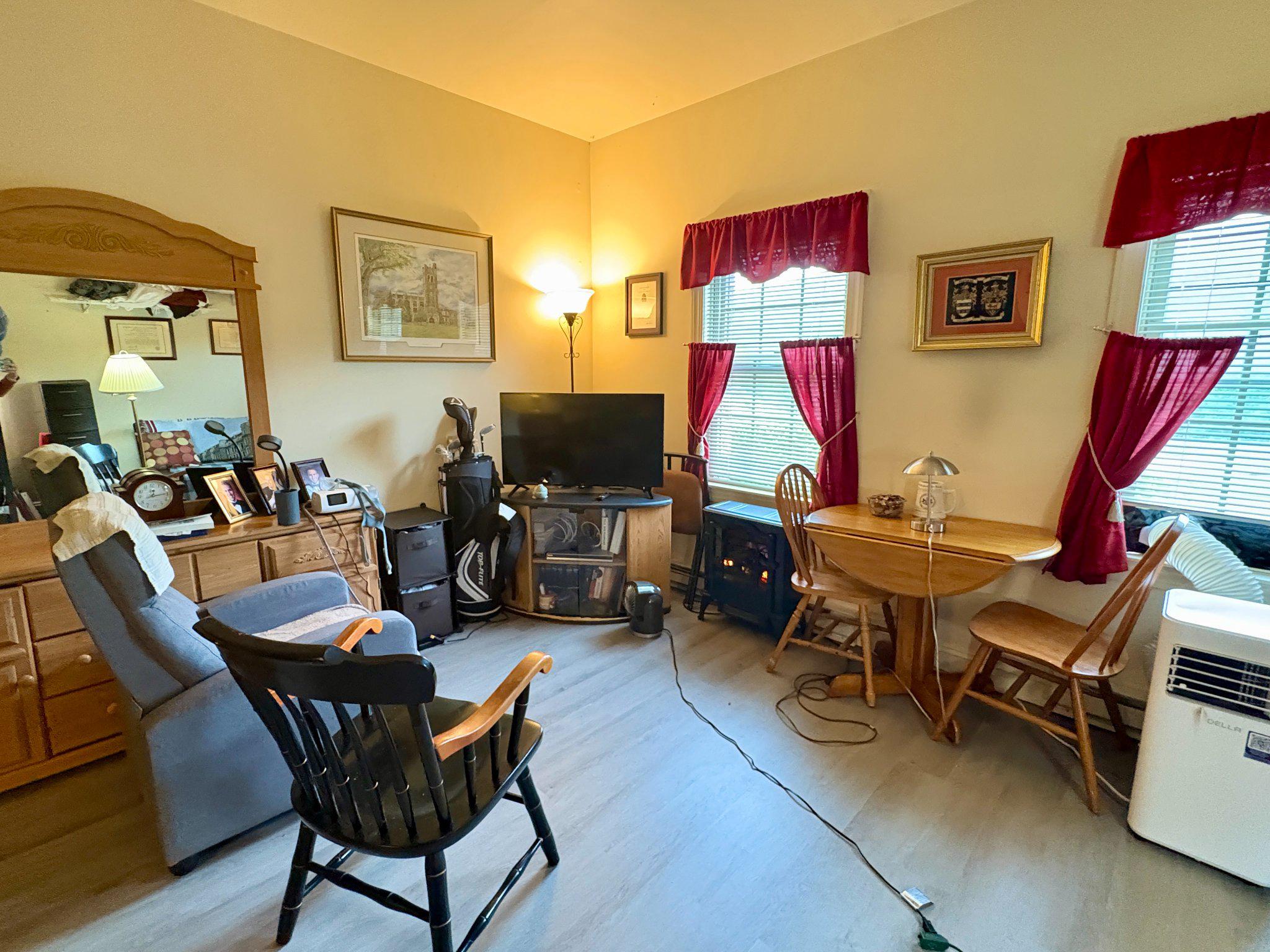 THE INNS AT WHITETAIL - Residential