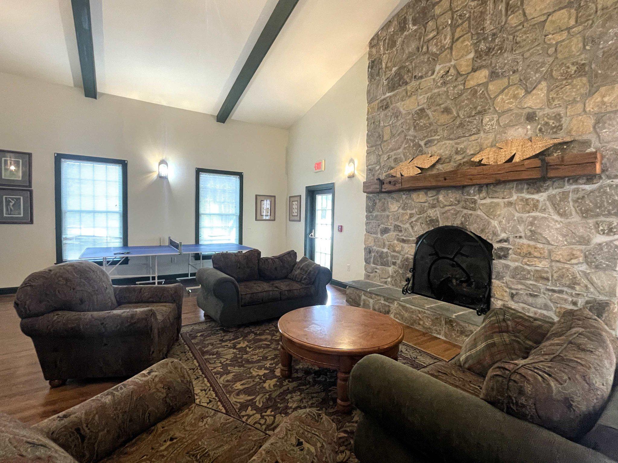 THE INNS AT WHITETAIL - Residential