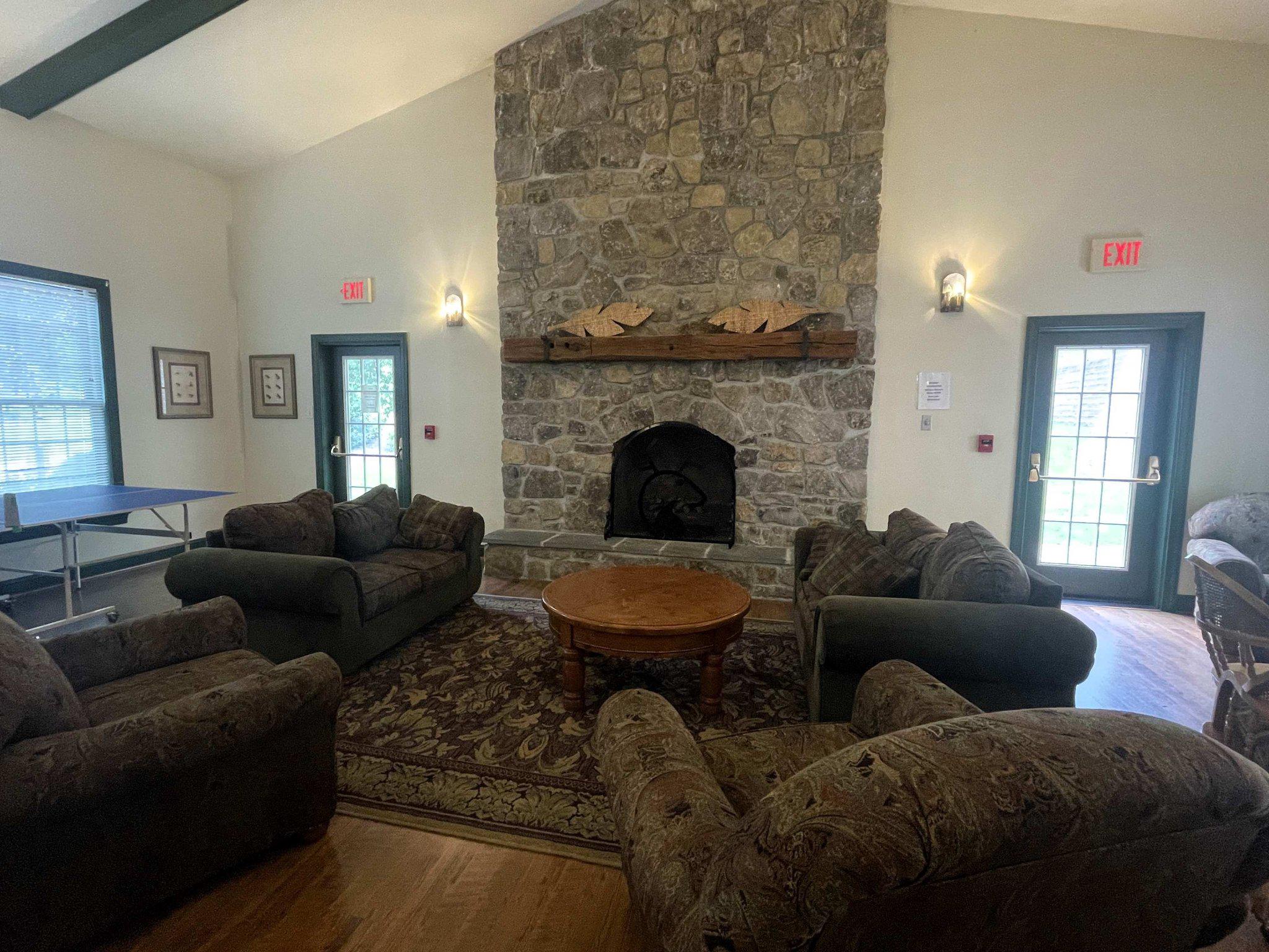 THE INNS AT WHITETAIL - Residential