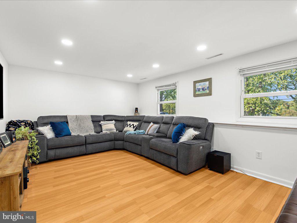 BLOSSOM HILLS - Residential