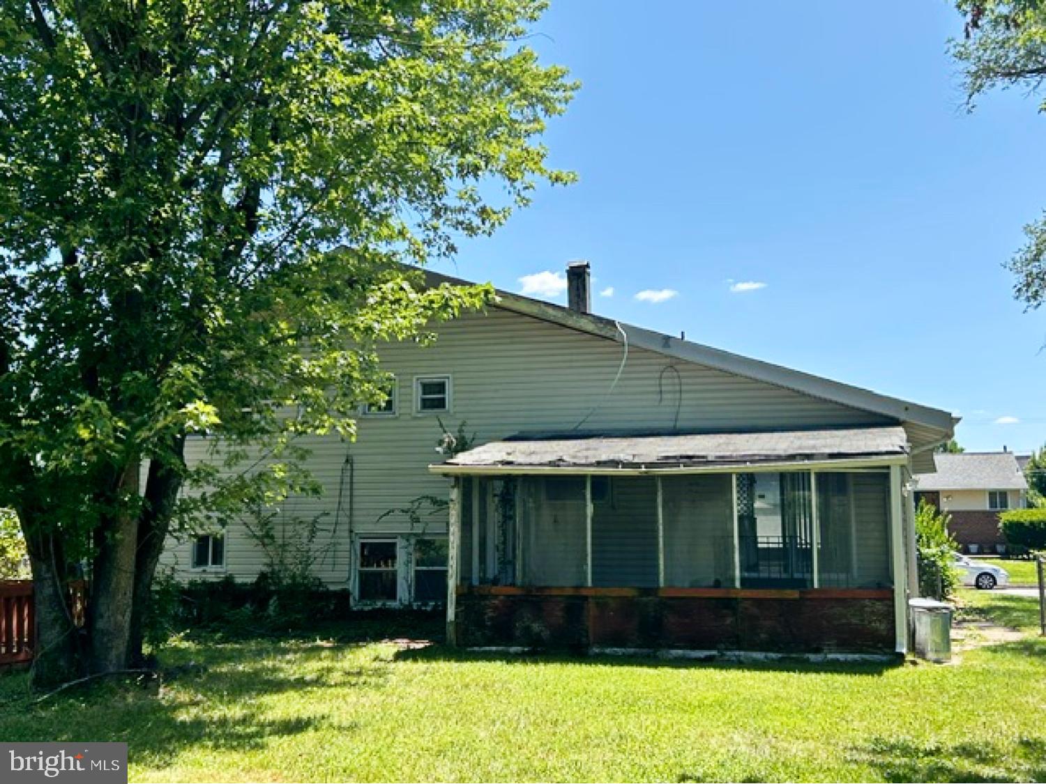 7402 SHIRLEY ROAD