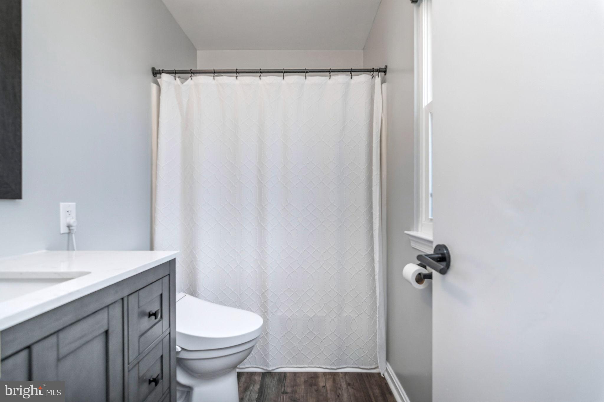 SURRY WOODS - Residential