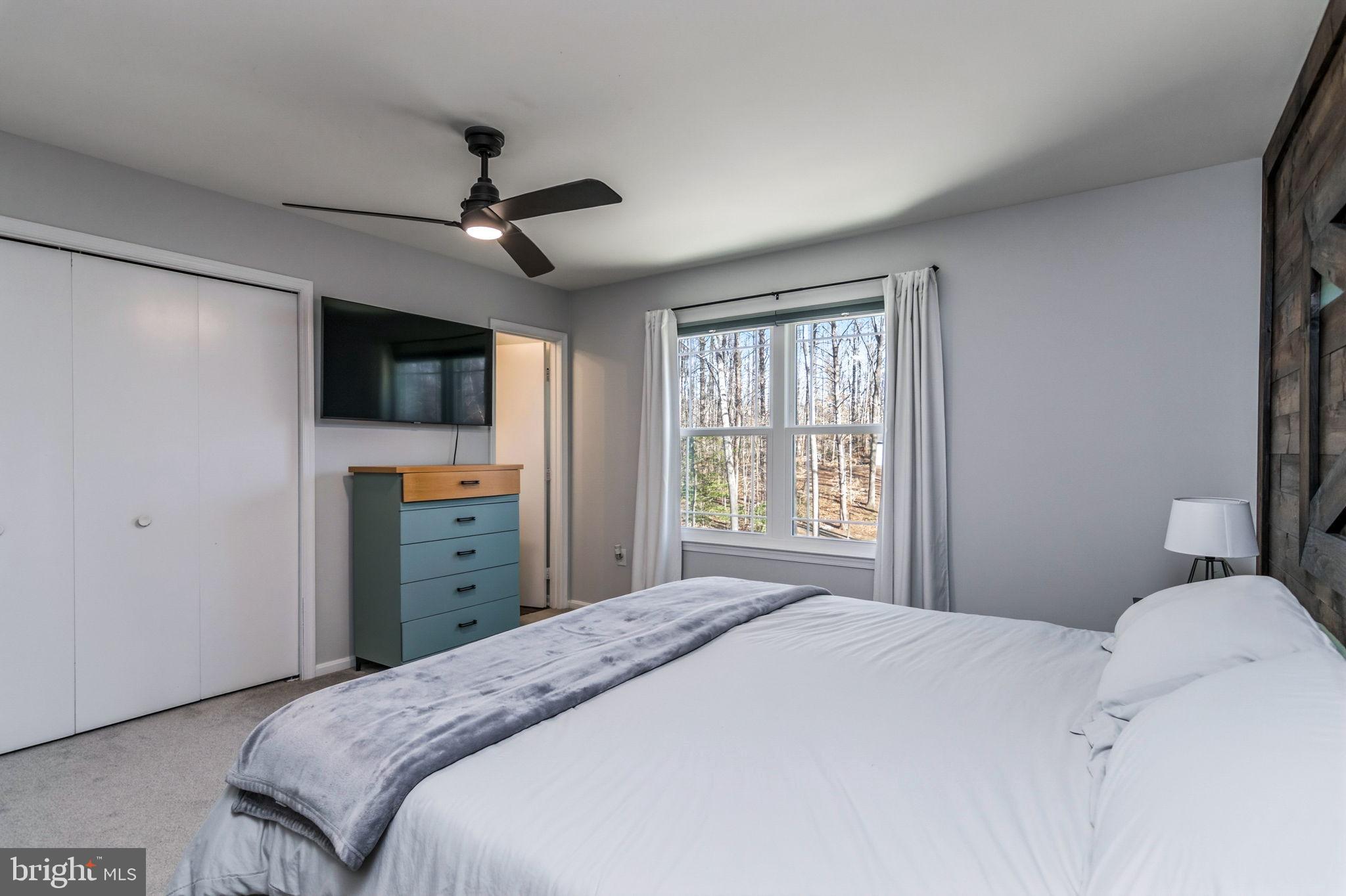 SURRY WOODS - Residential