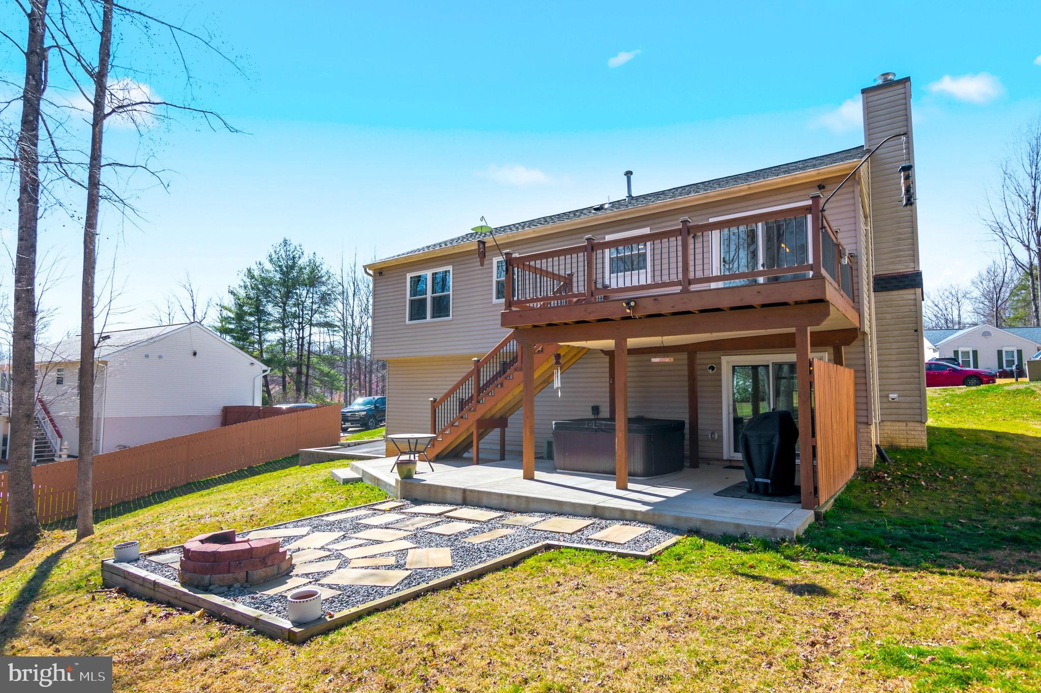 SURRY WOODS - Residential