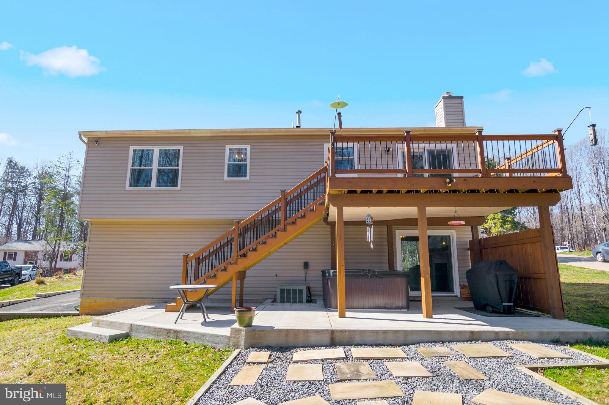 SURRY WOODS - Residential