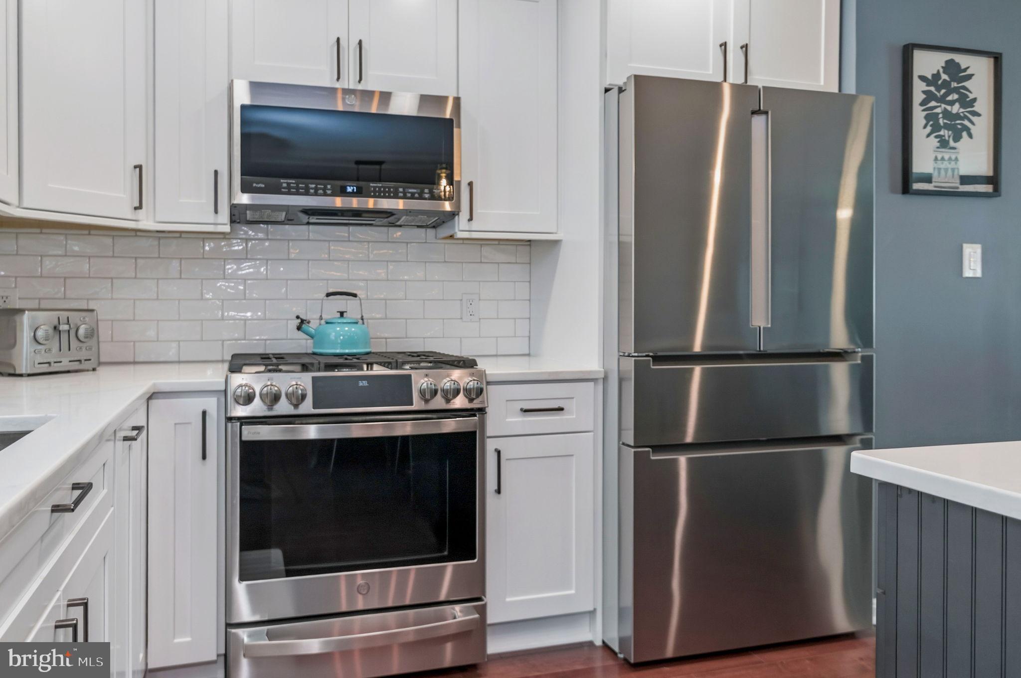 SURRY WOODS - Residential