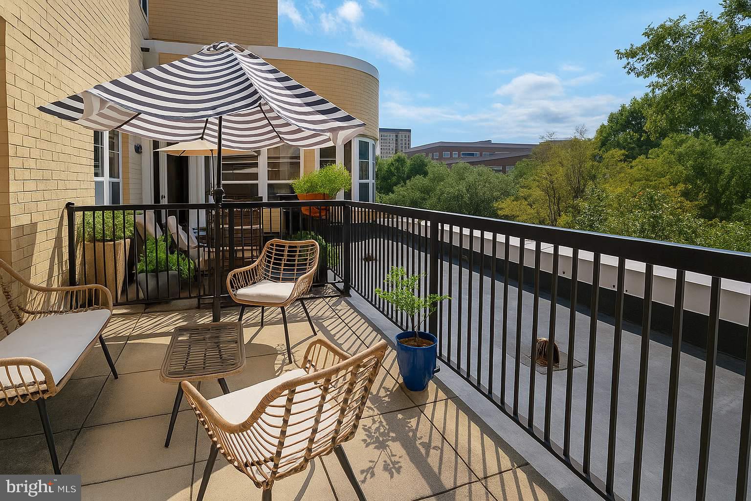 SILVERTON CODM - Residential Lease