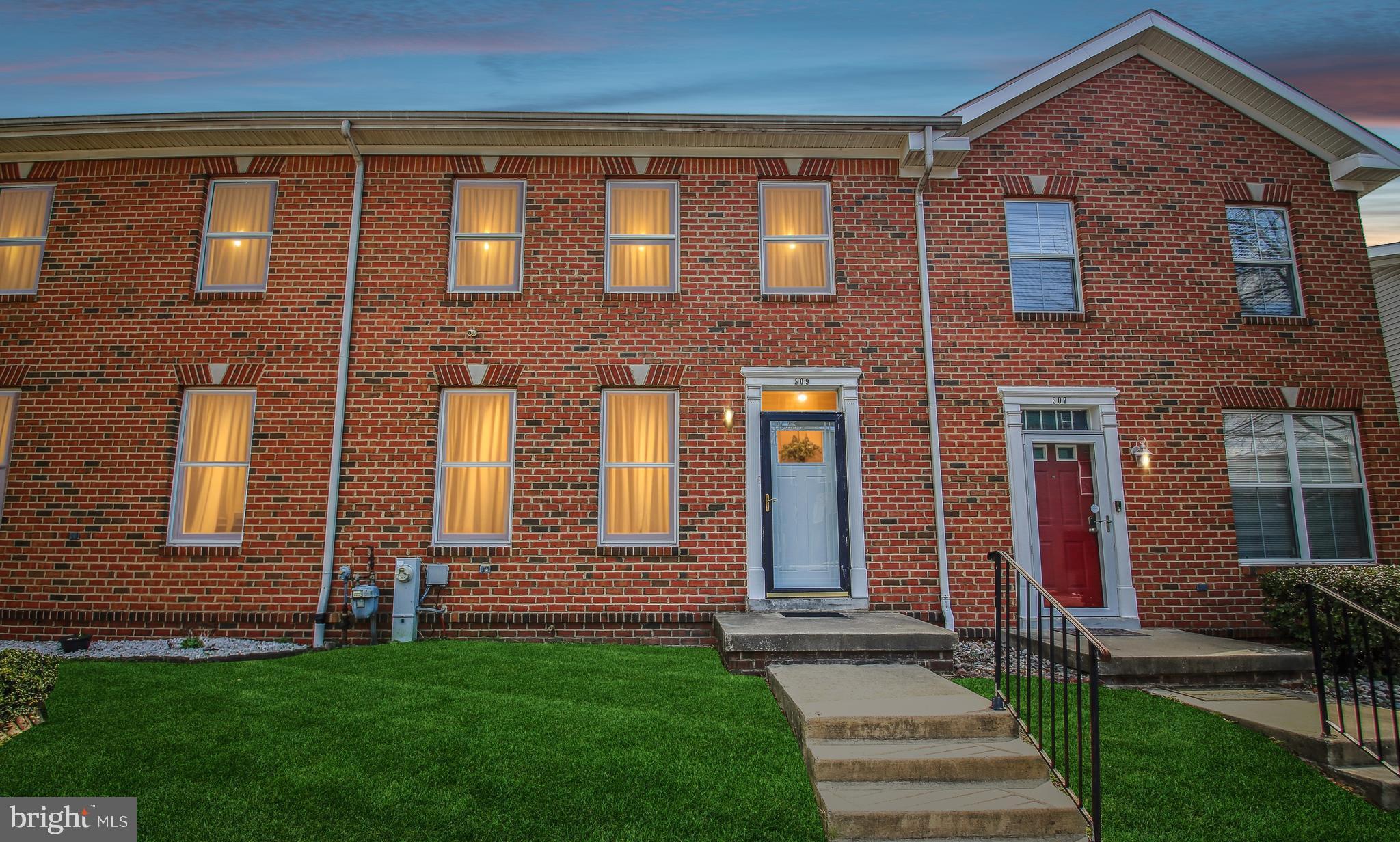 HERITAGE CROSSING - Residential