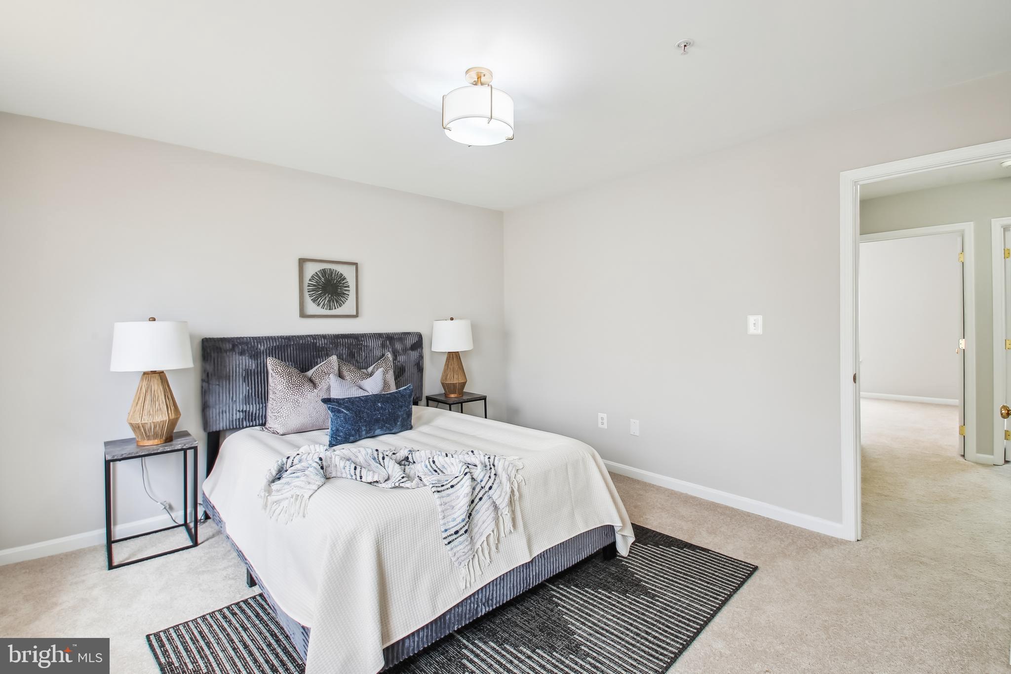 HERITAGE CROSSING - Residential