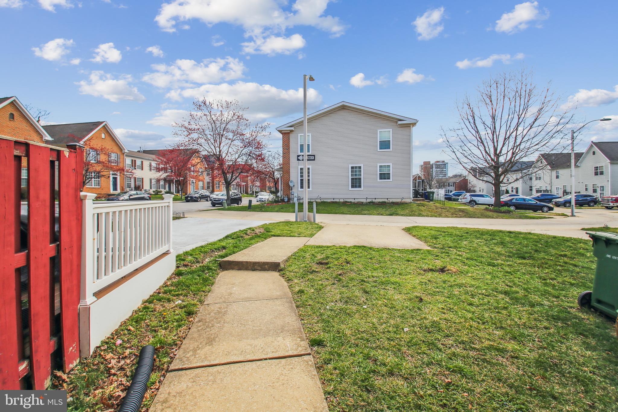 HERITAGE CROSSING - Residential