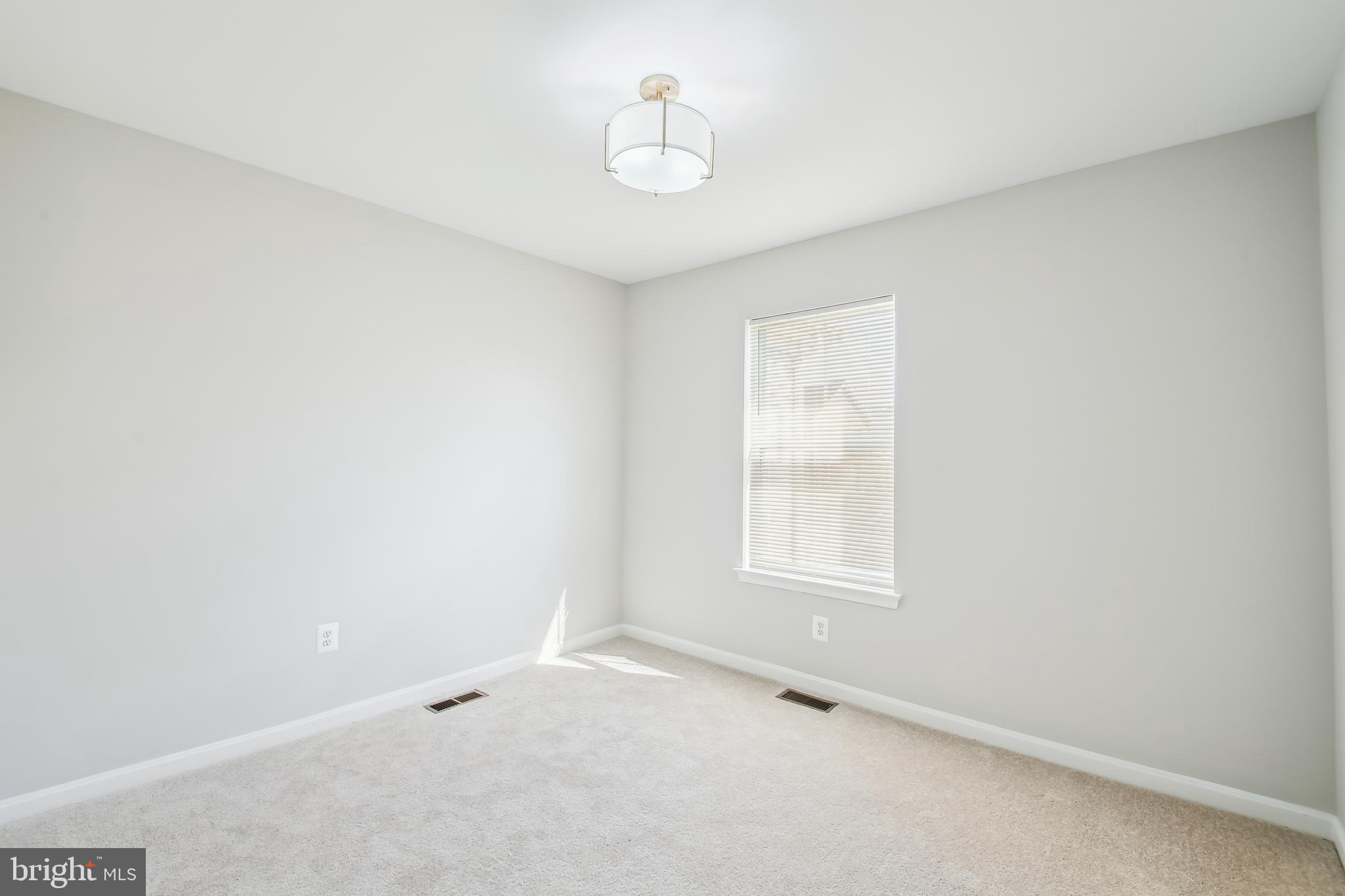 HERITAGE CROSSING - Residential