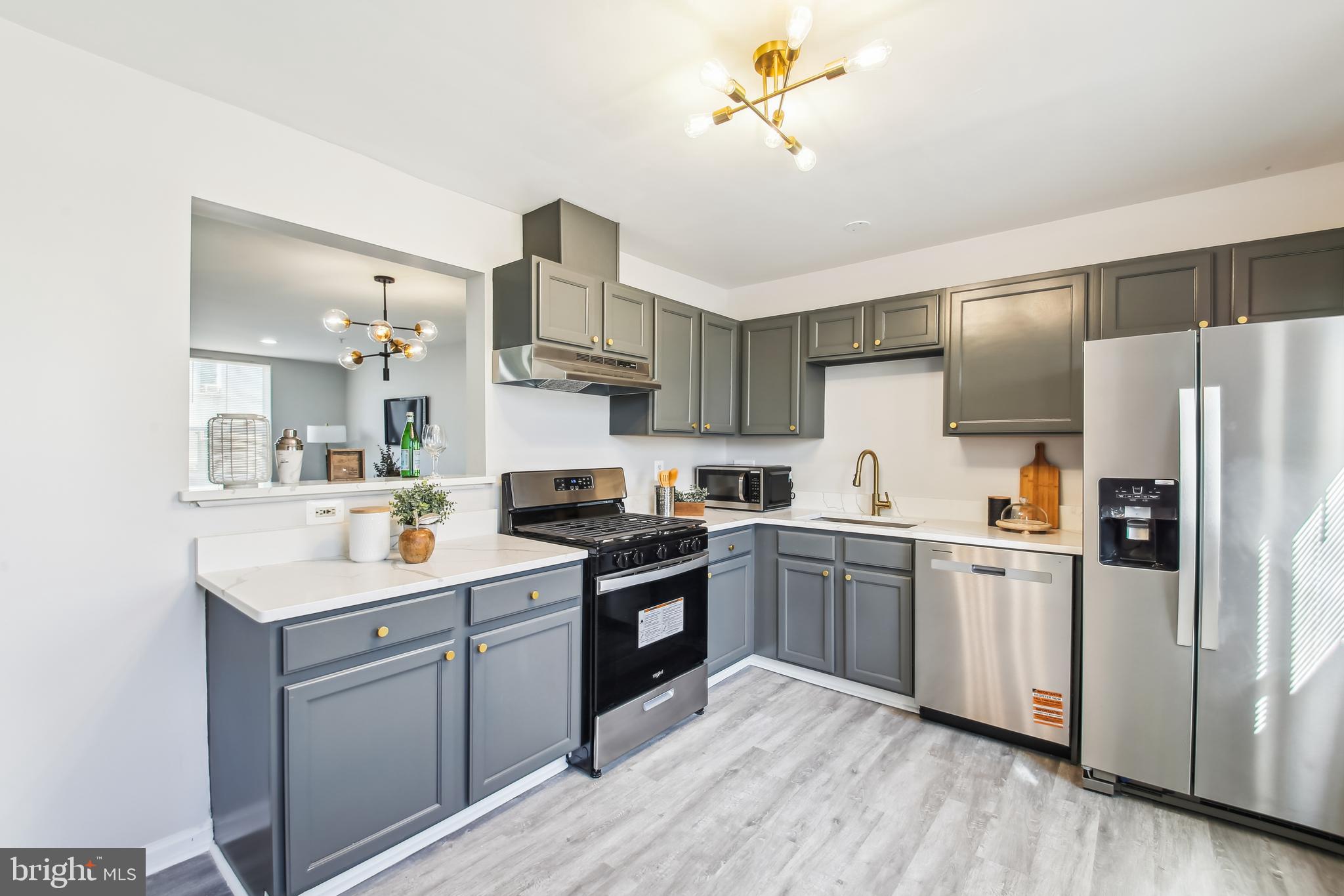 HERITAGE CROSSING - Residential