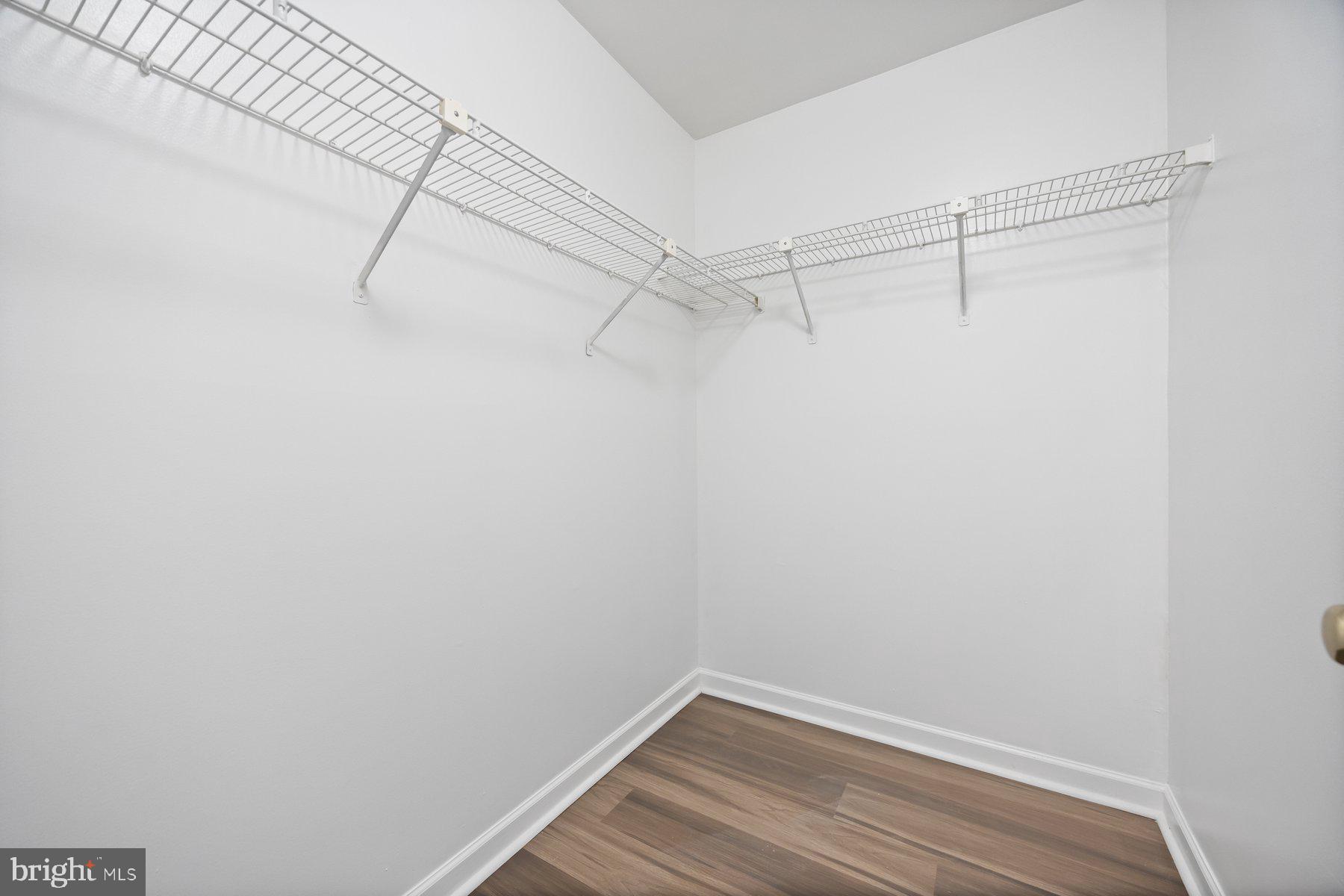 MONTGOMERY RUN - Residential