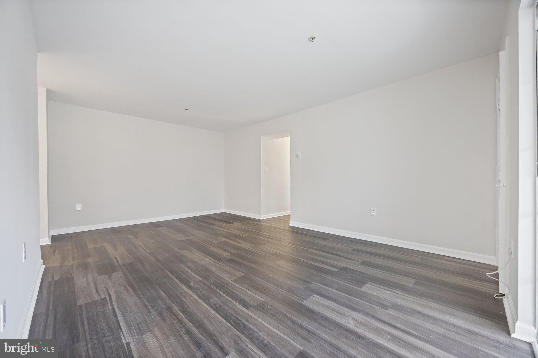 MONTGOMERY RUN - Residential