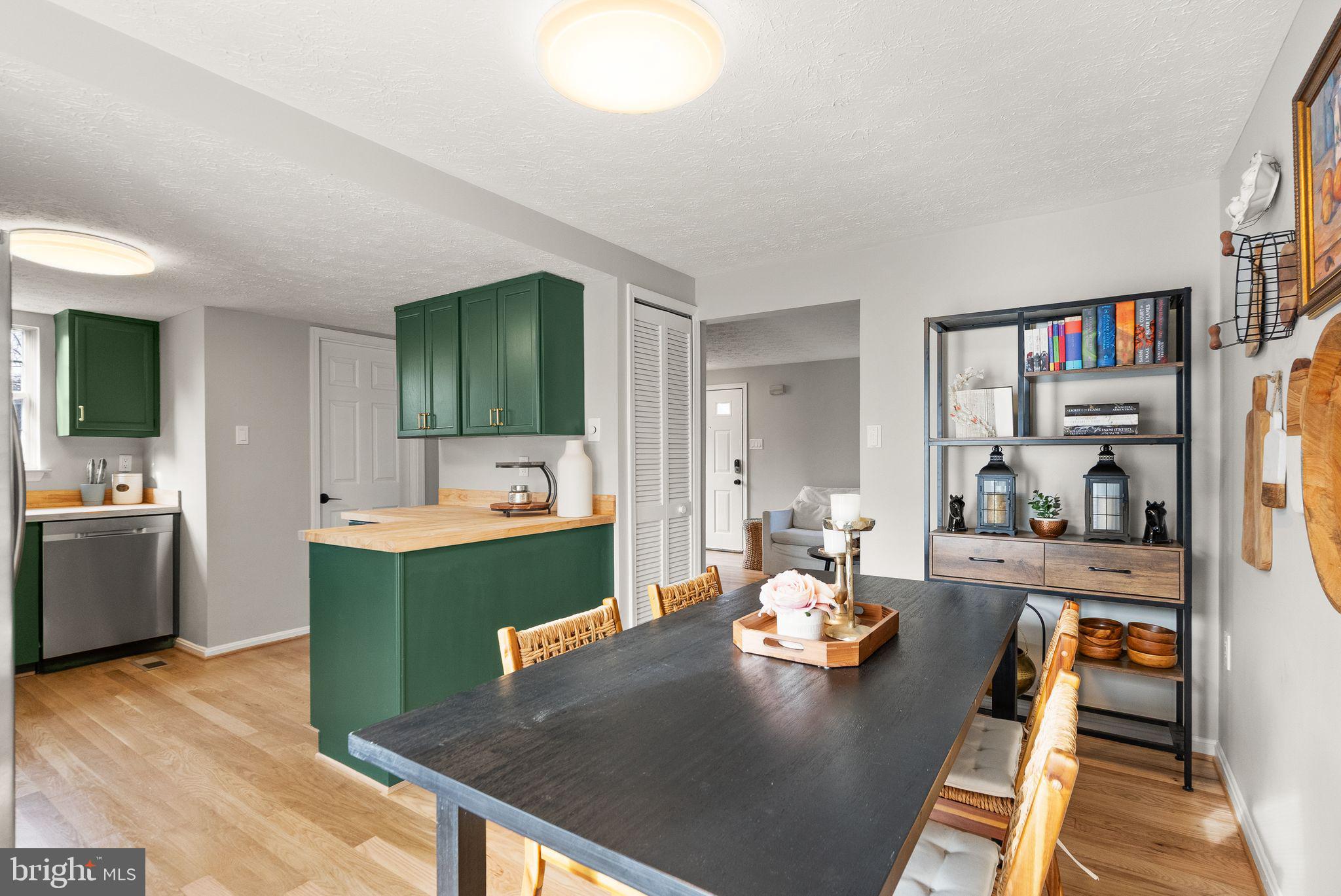 EXETER - Residential