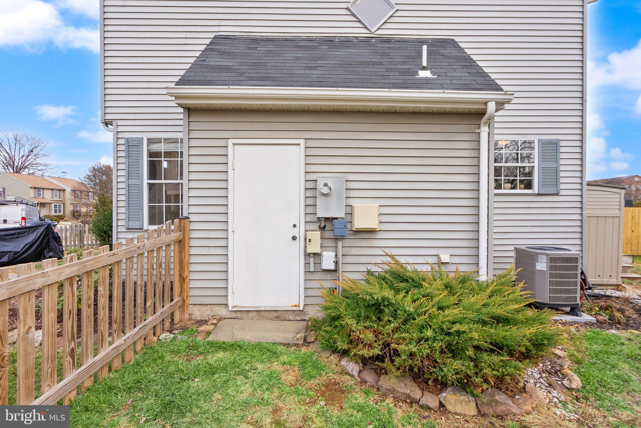 EXETER - Residential