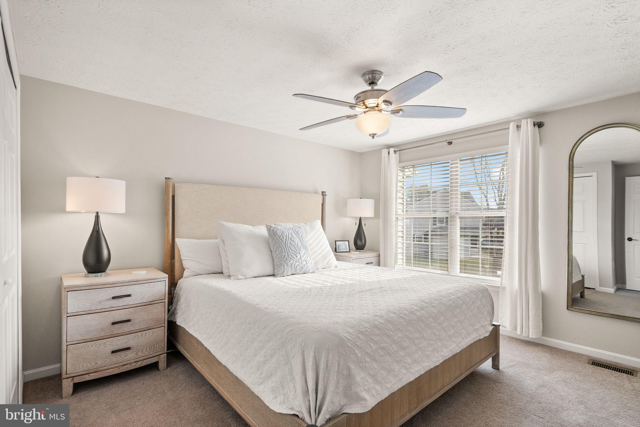 EXETER - Residential