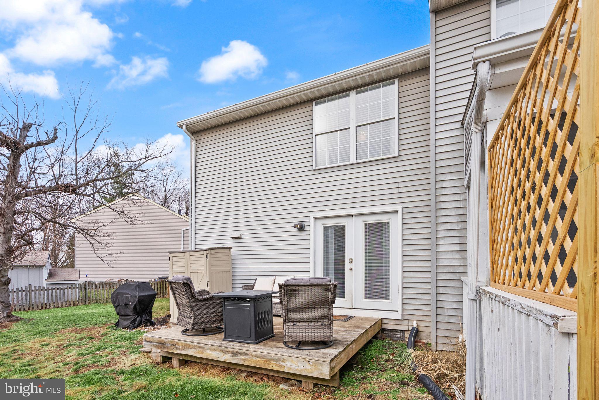 EXETER - Residential