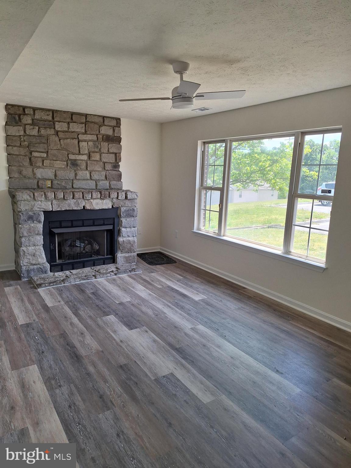 515 EMILY LANE