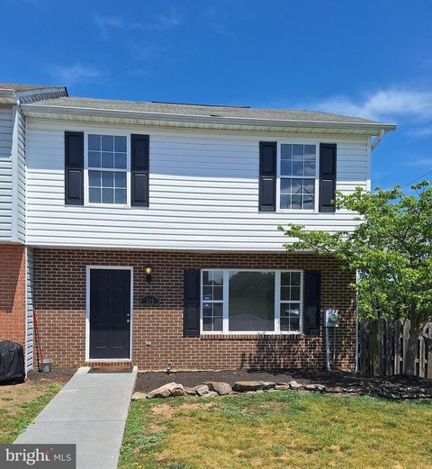 Townhouse For Sale - 515 Emily Lane<br/> Frederick County, WINCHESTER, VA 22602