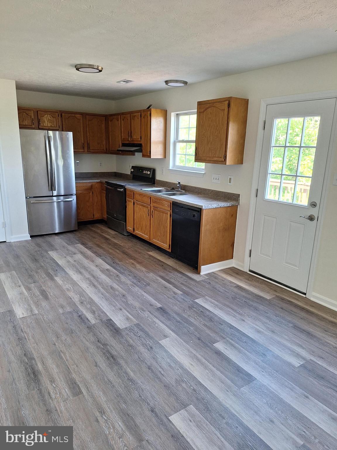 515 EMILY LANE
