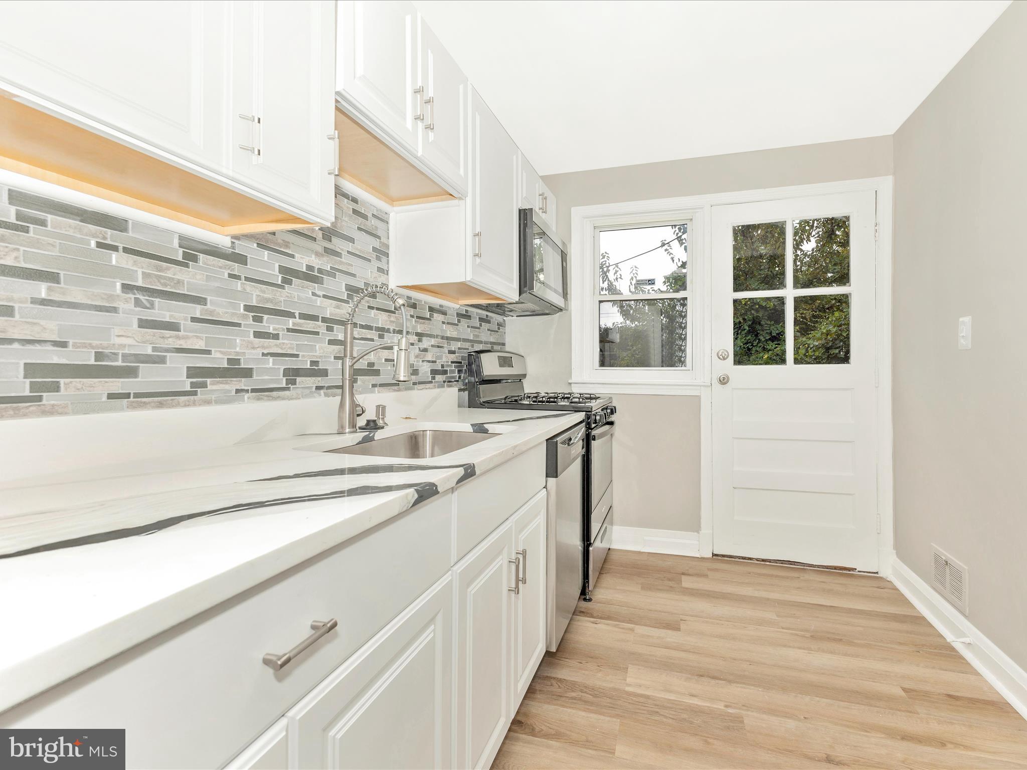 PARKVILLE - Residential