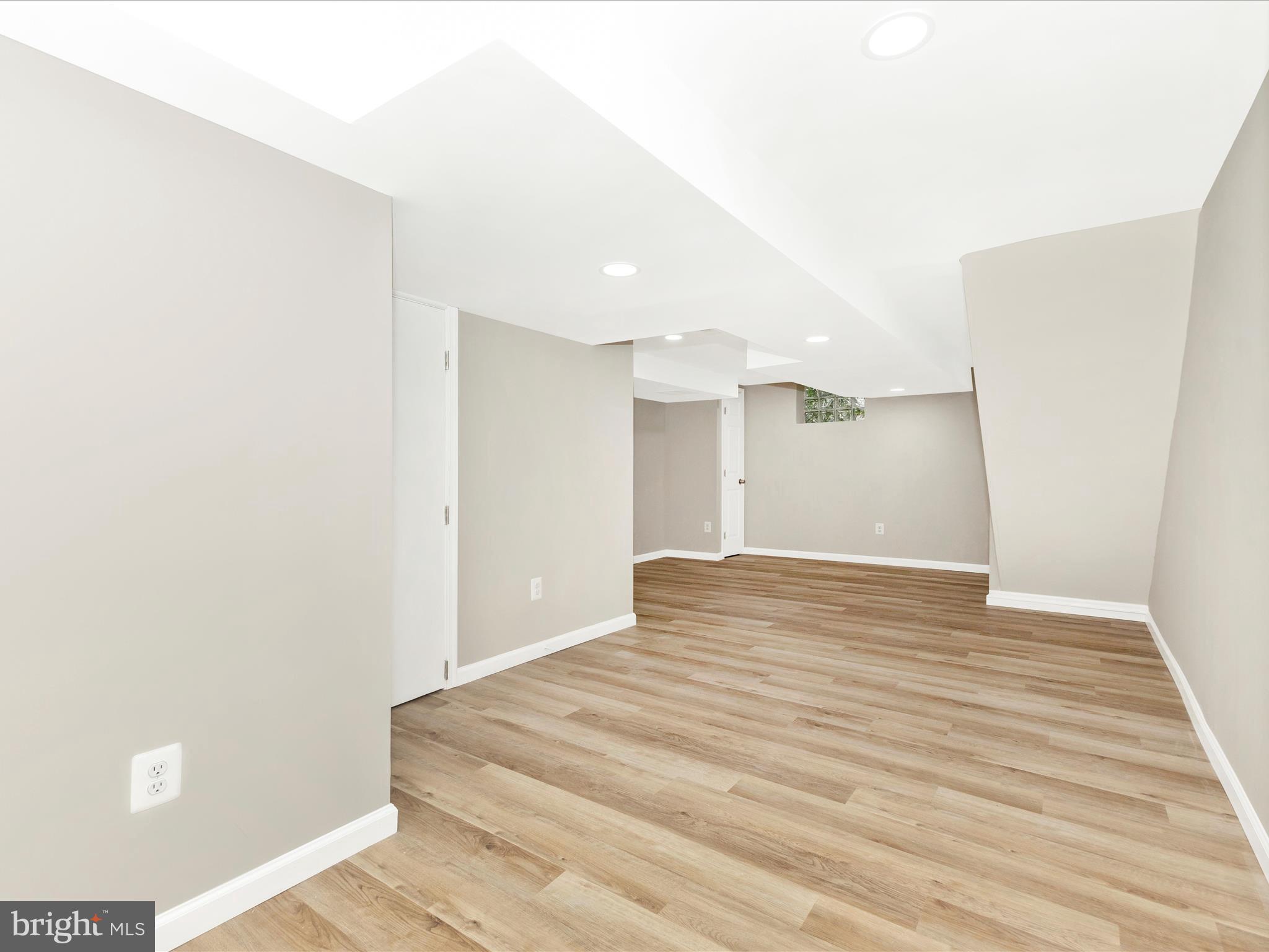 PARKVILLE - Residential