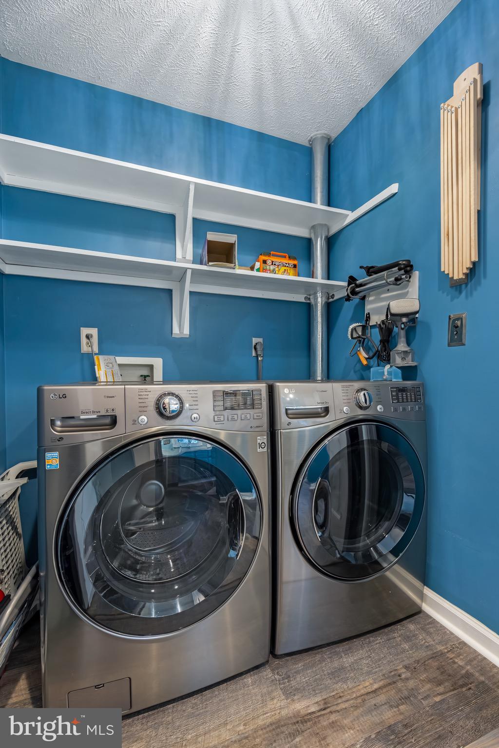 LAKE OF THE WOODS - Residential