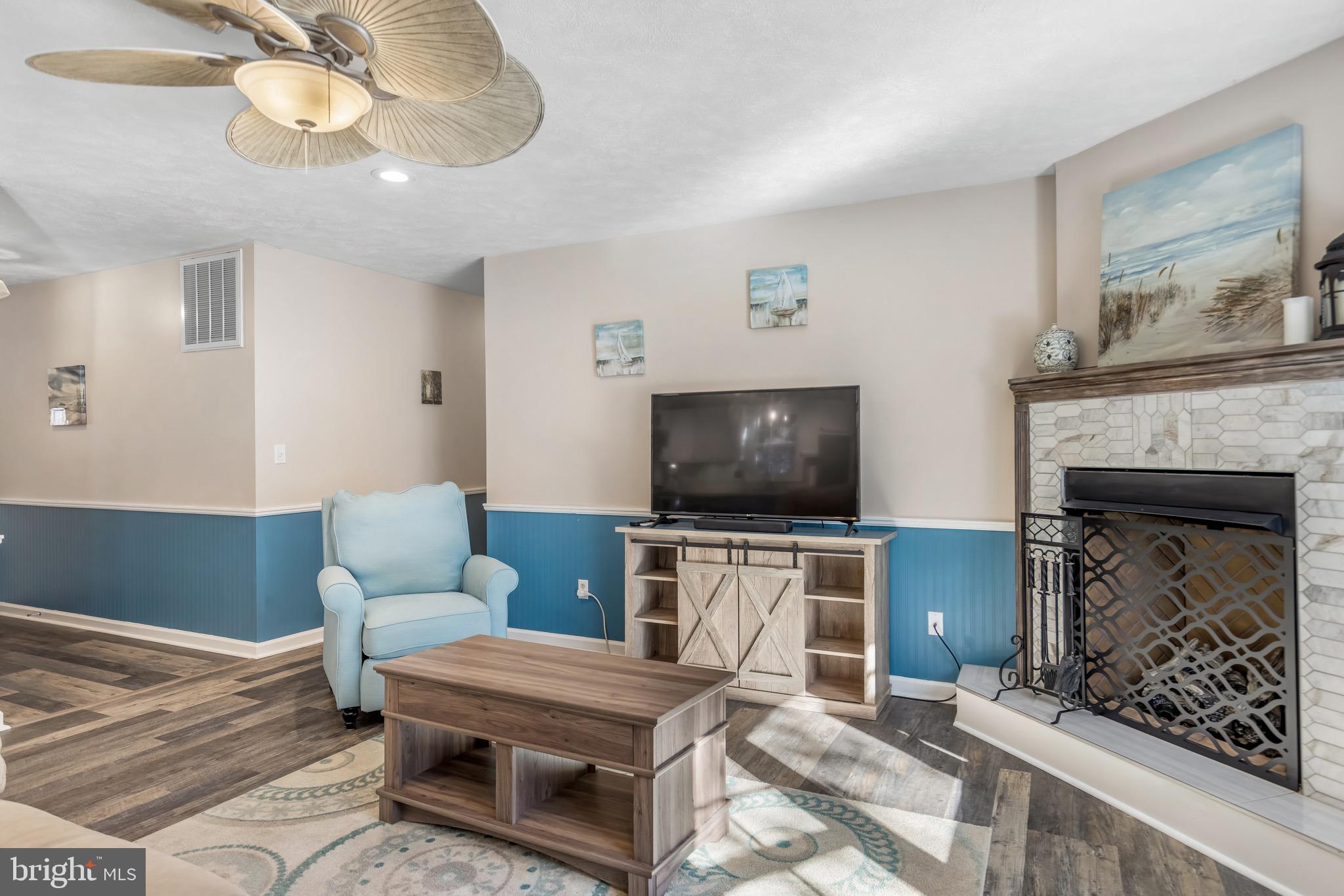 LAKE OF THE WOODS - Residential