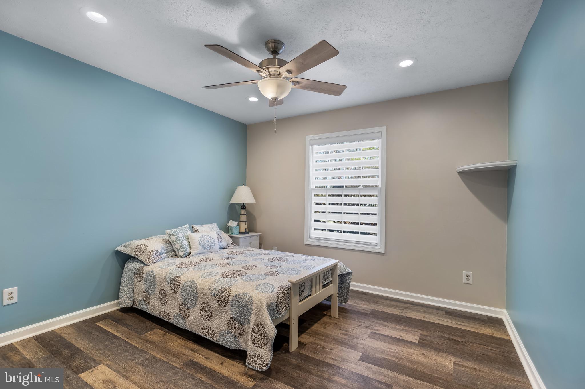 LAKE OF THE WOODS - Residential