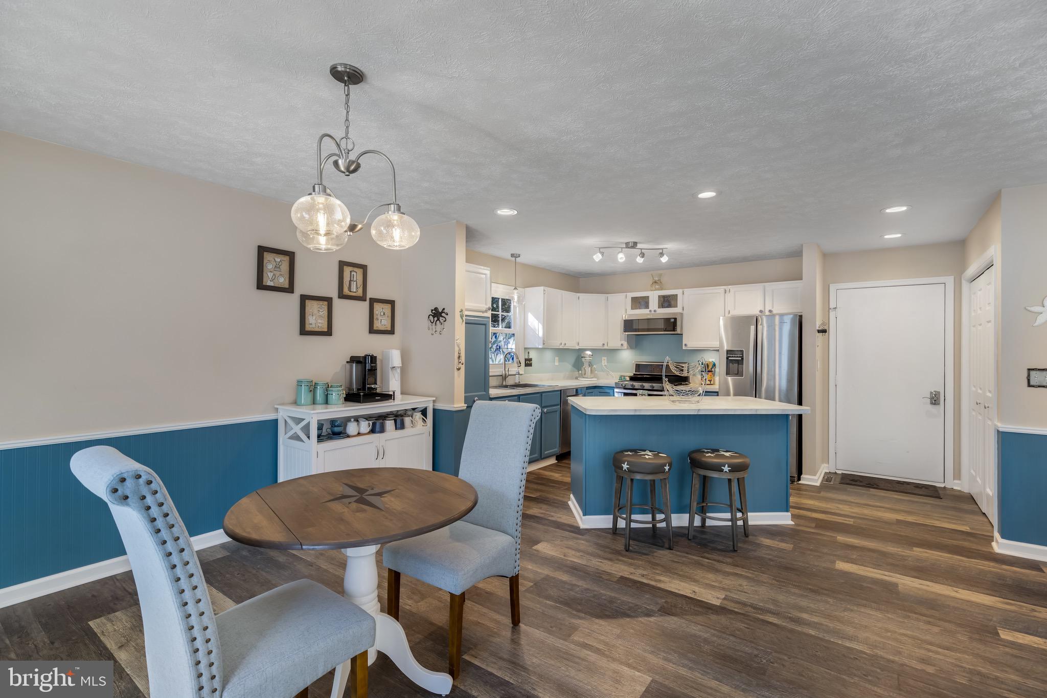 LAKE OF THE WOODS - Residential