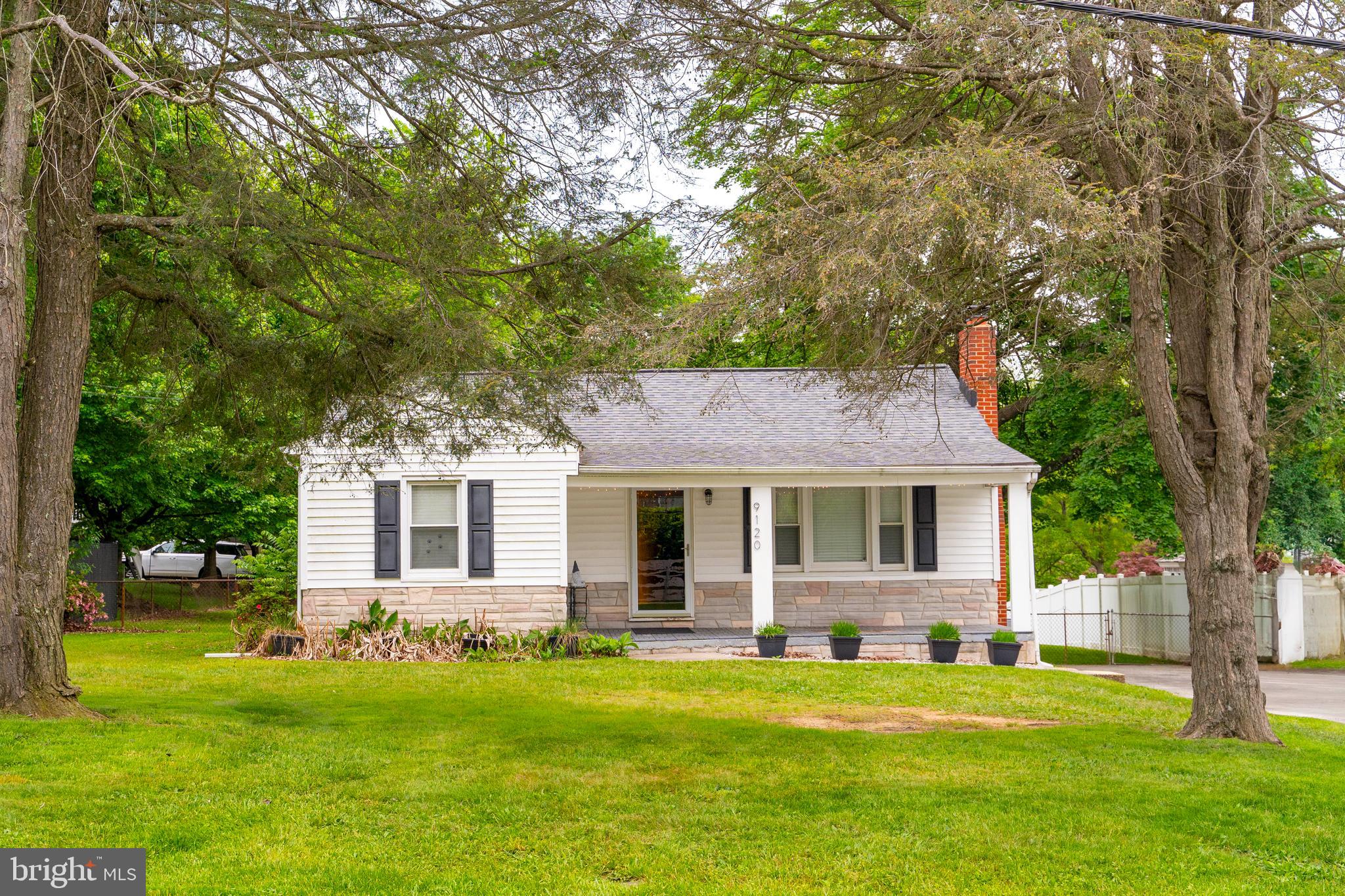 HIGH RIDGE - Residential